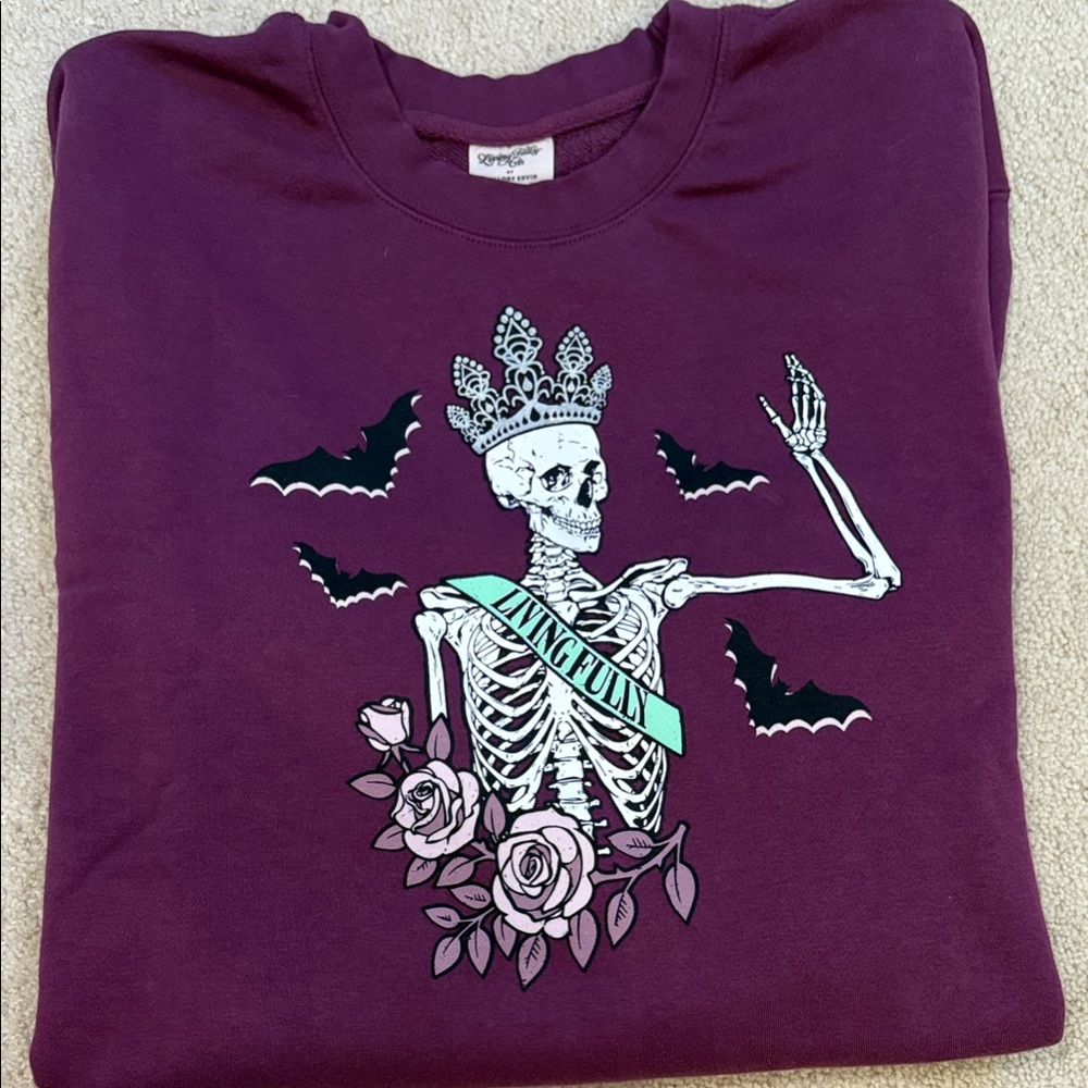 Living Fully Queen of Halloween Sweatshirt (2XL)